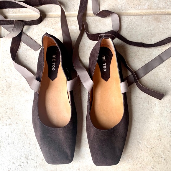 Me Too Brown suede loafers SZ 6.5 - Picture 1 of 5